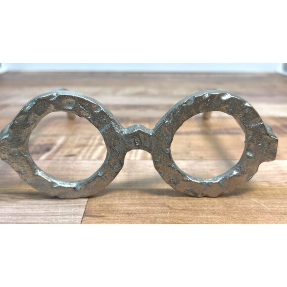 Handcrafted Metalwork Round Frame Decorative Glasses - Picture 2 of 4